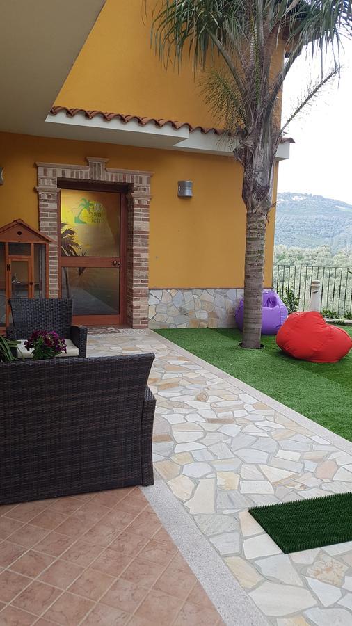 Bed and Breakfast San Pietro à Mileto Extérieur photo