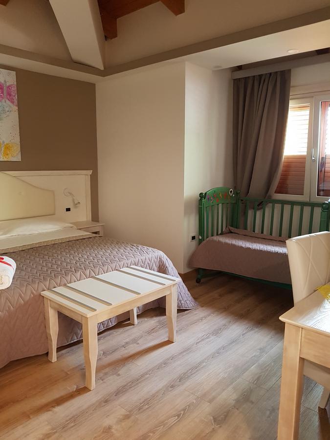 Bed and Breakfast San Pietro à Mileto Extérieur photo